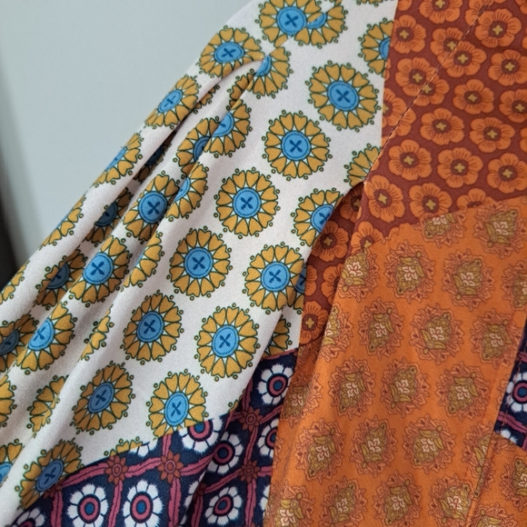 Cato Faux Patchwork Pleated Puff Sleeve Top sz M - Picture 2 of 11